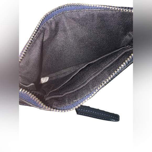 Coach Crossgrain Leather Corner Zip Wristlet Dark Blue with Mini Hangtag - Picture 8 of 8